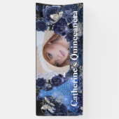 Blaues Foto Glitzer Schmetterling Quinceanera Banner (Vertikal)