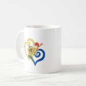 Blaues gelbes geflecktes Herz mit Sonnenblumen Bou Tasse (Vorderseite Links)