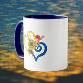 Blaues gelbes geflecktes Herz mit Sonnenblumen Bou Tasse