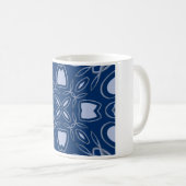 blaues gemustertes kaffeetasse (VorderseiteRechts)