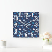 Blaues Gemustertes Langornmuster Quadratische Wanduhr (Zuhause)
