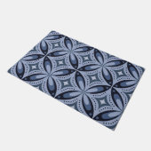 Blaues geometrisches Muster im Retro-Stil Fußmatte (Schrägansicht)
