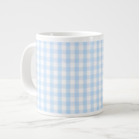 Blaues Gingham-Muster Jumbo-Tasse (Vorderseite Links)