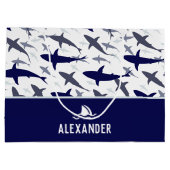 Blaues Hai Muster mit Name Boy Birthday Party Große Geschenktüte (Rückseite)