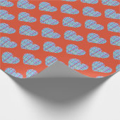 Blaues Herz-Muster auf Rot Geschenkpapier (Ecke)