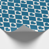 Blaues Herz-Schachbrett-Muster Geschenkpapier (Ecke)