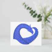 Blaues Herzdrachen in Weiß Postkarte (Stehend Vorderseite)