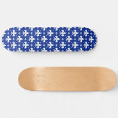 Blaues Hintergrund Fleur-de-lis-Muster Skateboard (Horizontal)