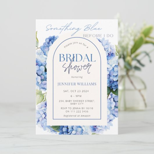 Blaues Hydrangea-Brautparty Einladung (Stehend Vorderseite)