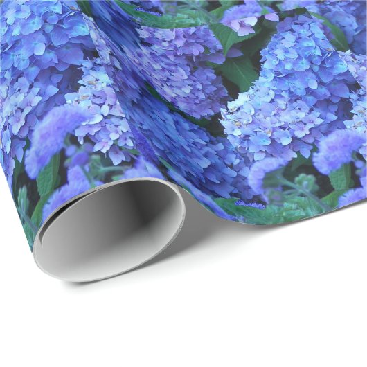 Blaues Hydrangea-Muster Geschenkpapier (Rolleneckpunkt)