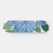 Blaues Hydrangeas Wasserfarben Skateboard (Horizontal)