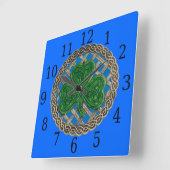 Blaues Kleeblatt und keltische Knochen Uhr (Winkel)