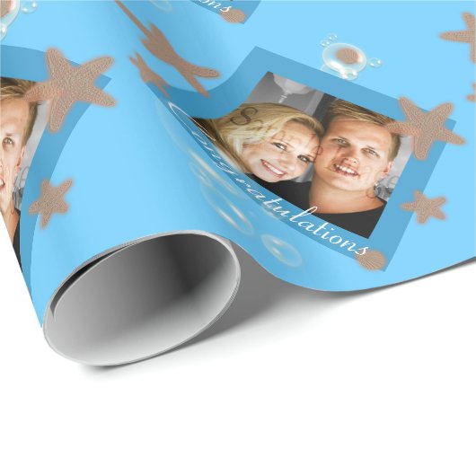 Blaues korallenrotes Elfenbein des Geschenkpapier (Rolleneckpunkt)