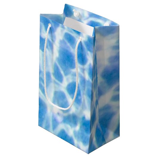 Blaues Leitungswasser Kleine Geschenktüte (Vorderseite Schrägansicht)