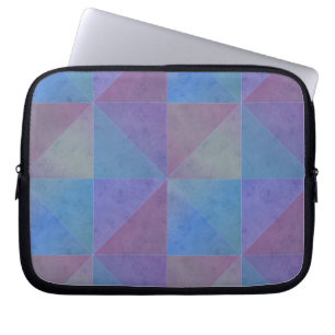 Blaues Lila Dreieck Geometrisches Muster Laptopschutzhülle