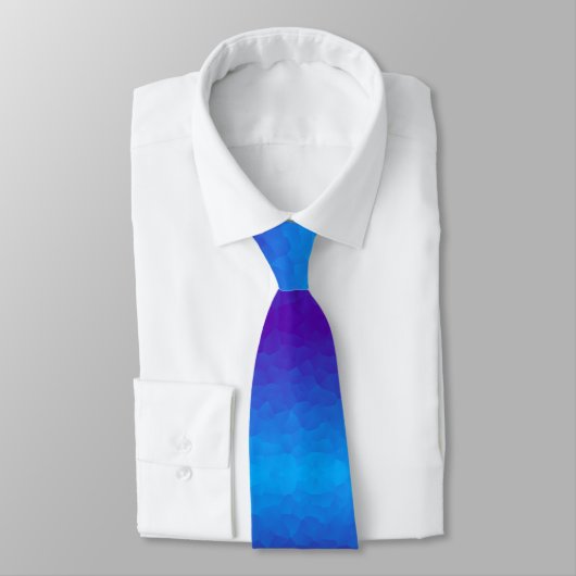 Blaues lila Poly- oder Polygoner-Muster Krawatte (Gebunden)