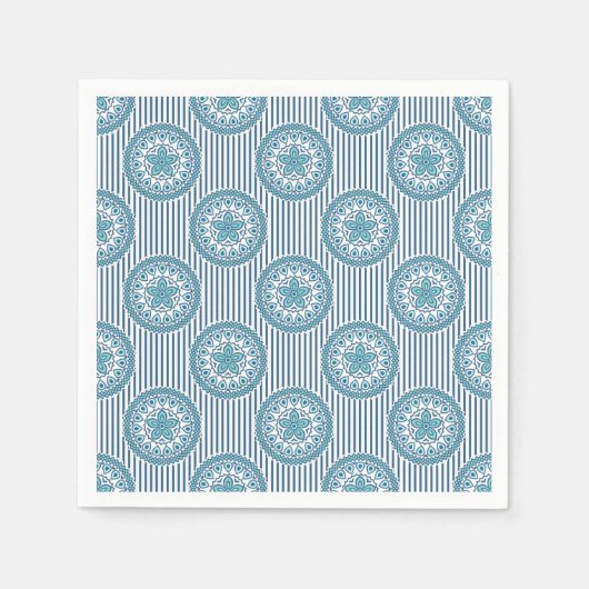 Blaues Mandala-Muster auf gestreiftem Hintergrund Serviette (Vorderseite)