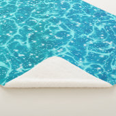 Blaues Meer Wasser mit Glitzern Sherpadecke (3/4)