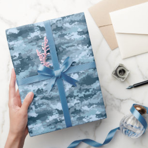 Blaues militärisches pixeliges Tarnmuster Geschenkpapier