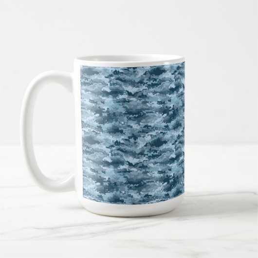 Blaues militärisches pixeliges Tarnmuster Kaffeetasse (Links)