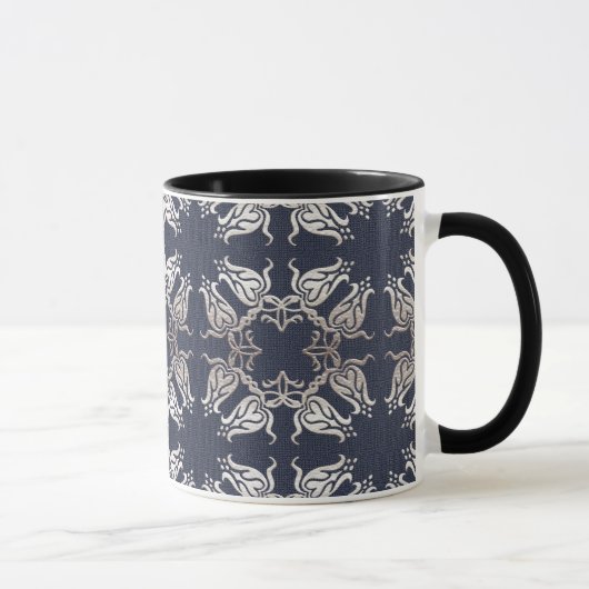 blaues mit Blumenmuster der barocken Art Tasse (Rechts)