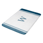 Blaues Monogramm Badematte (Schrägansicht)