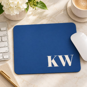 Blaues Monogramm klassisches Bürozubehör Mousepad