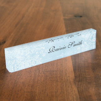 Blaues Namensschild Namensplakette