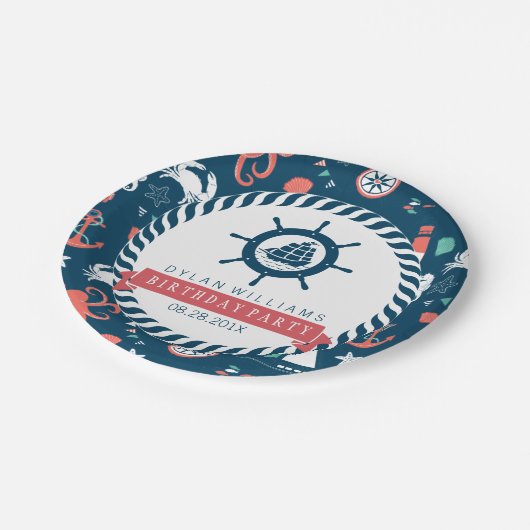 Blaues Nautical Boat Wheel & Marine Life Pattern Pappteller (Schrägansicht)