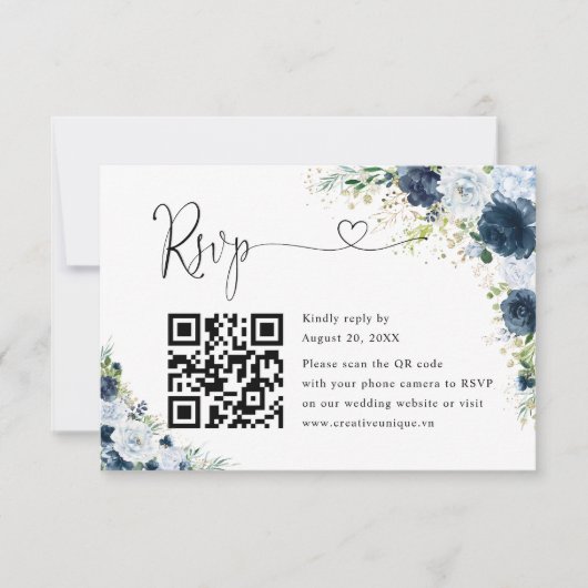 Blaues Navy-Blumen-Hochzeitswebsite QR-Code RSVP Karte (Vorderseite)