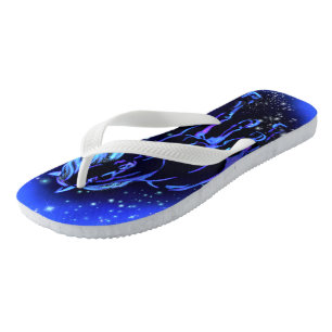 Blaues Neonpferd am Mondlicht, Sternennacht Badesandalen