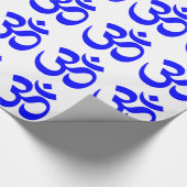 Blaues Om Symbol Muster Geschenkpapier (Ecke)