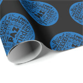 Blaues Papier für mehrsprachige Friedensworte. Geschenkpapier (Rolleneckpunkt)