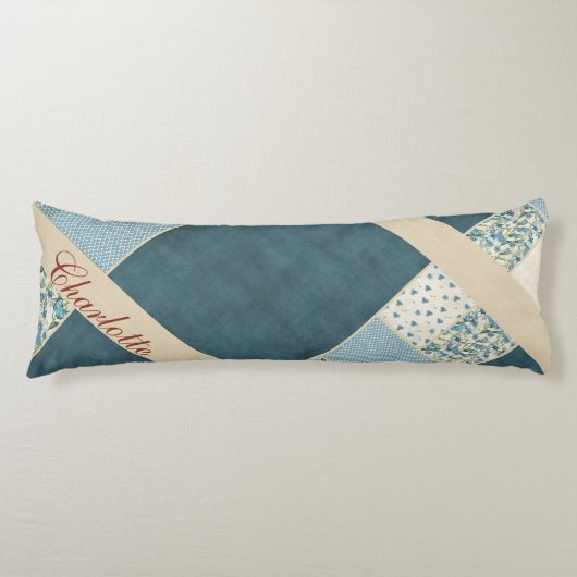 Blaues Patchwork Body Pillow Seitenschläferkissen (Vorderseite)