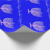 Blaues rosa Chanukka Menorah 4 Laura Geschenkpapier (Ecke)