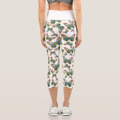 Blaues Schmetterlingsmuster Capri Leggings (Rückseite)