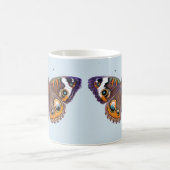 Blaues Schmetterlingssäule Realistisches Gemälde Kaffeetasse (Mittel)