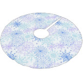 Blaues Schneeflocke-Muster - Weihnachtsbaum-Rock Polyester Weihnachtsbaumdecke (Schrägansicht)