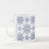Blaues Schneeflocken-Damaskatmuster Mattglastasse (Links)