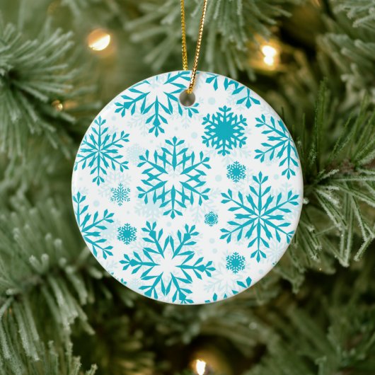 Blaues Schneeflockenmuster Keramik Ornament (Baum)