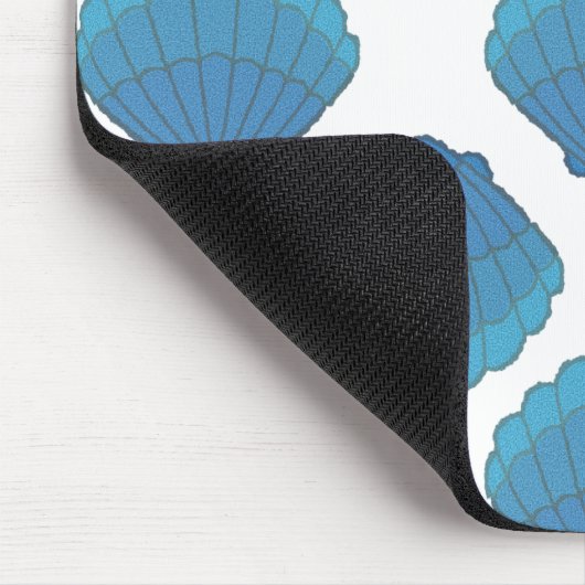 Blaues Seashell-Mosaikmuster Mousepad (Ecke)
