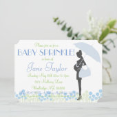 Blaues Silhouette-Baby besprühen Einladung (Stehend Vorderseite)