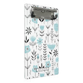 Blaues skandinavisches Blumenmuster Custom Mini Klemmbrett (Schrägansicht)