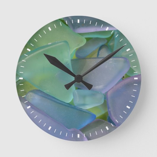 Blaues Strandglas, Alaska Runde Wanduhr (Vorderseite)