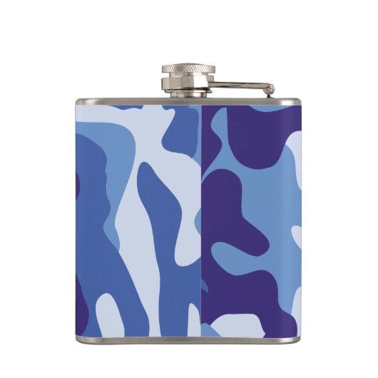 Blaues Tarnmuster Flachmann (Rückseite)