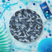 Blaues Tarnmuster Pappteller (Party)
