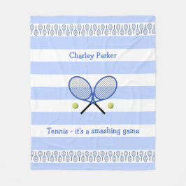 Blaues Tennisangebot personalisiert gestreift Fleecedecke