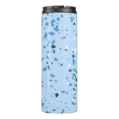 Blaues Terrazzo-Muster Thermosbecher (Rückseite)