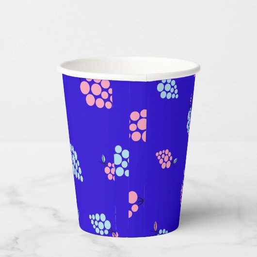 Blaues Traubenmuster Papiertasse Pappbecher (Rechts)