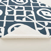 Blaues und Abstraktes geometrisches Muster Sherpadecke (3/4)